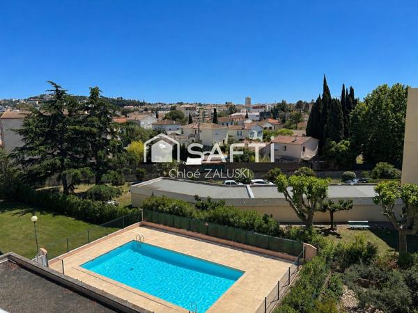 Appartement T3 dernier étage, piscine, vue dégagée