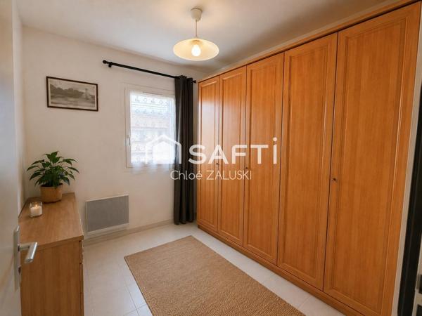 Appartement T3 dernier étage, piscine, vue dégagée