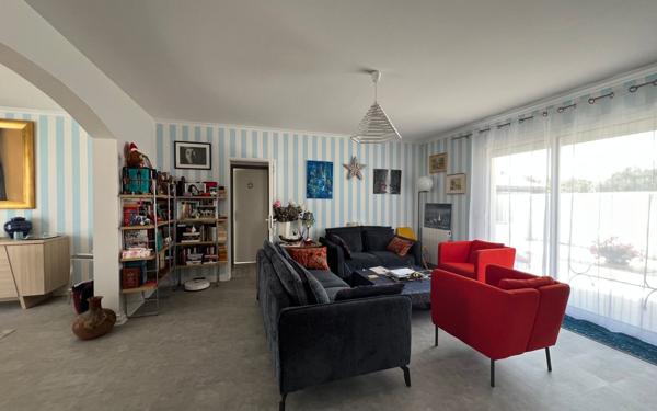 Maison à vendre    5 pièces •  Dolus-d'Oléron