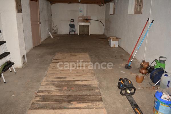 Maison de pierres à vendre 5 pièces VARENNES VAUZELLES (58)