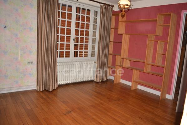 Maison de pierres à vendre 5 pièces VARENNES VAUZELLES (58)