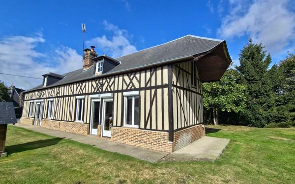Maison à vendre    5 pièces •  Bernay