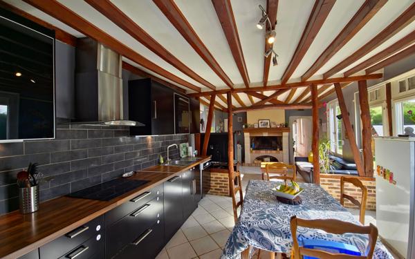 Maison à vendre    5 pièces •  Bernay