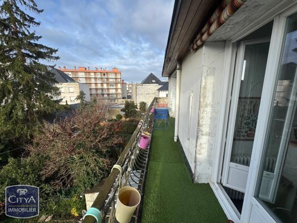 Immeuble à vendre 156.02m²