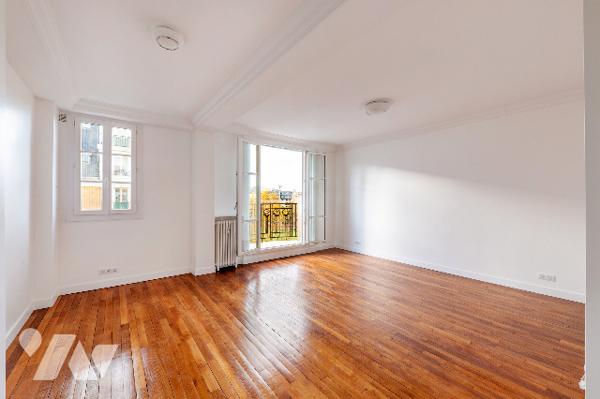 Grand appartement refait à neuf