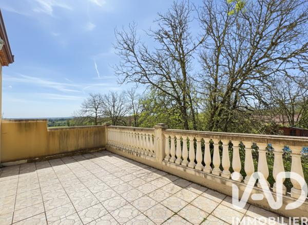 Maison à vendre 6 pièces 168 m² Lalbenque