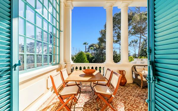 Appartement à vendre    4 pièces • 118,06 m2 Saint-Raphaël