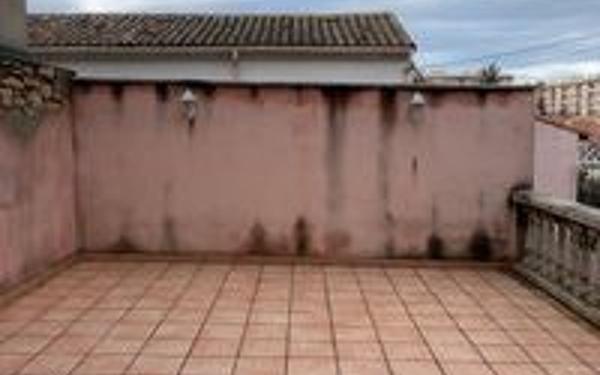 Appartement à louer    2 pièces • 30 m2 Nîmes