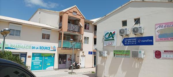 joli appartement très propre en bon état