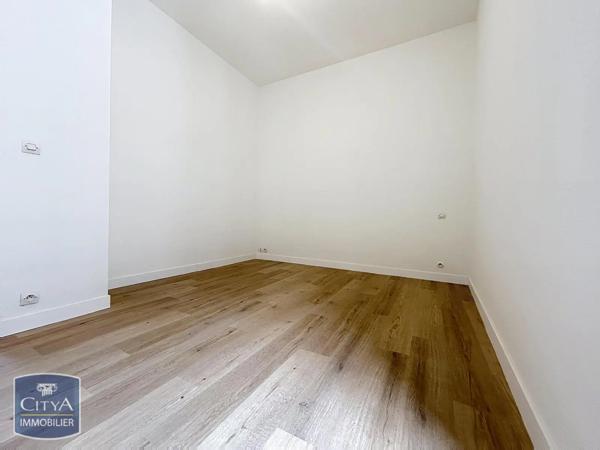 Appartement à louer 3 pièces 64m² Nîmes (30000)