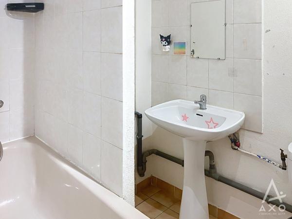 Studio mansardé avec mezzanine - 18,44 m2 en centre-ville de Tarbes