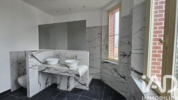 Maison à vendre 9 pièces 378 m² Le Neubourg
