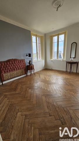 Maison à vendre 9 pièces 378 m² Le Neubourg