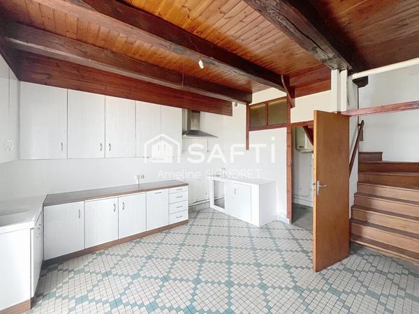 Maison de 3 Chambres à rénover - La Madeleine