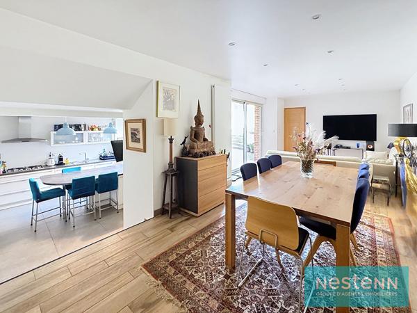 À VENDRE Maison de charme en hyper centre de Lamballe- 5 chambres et un t1 loué,