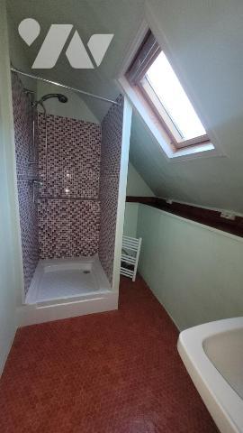 PRECIGNE-MAISON DE BOURG A RENOVER-REF:VDL2072