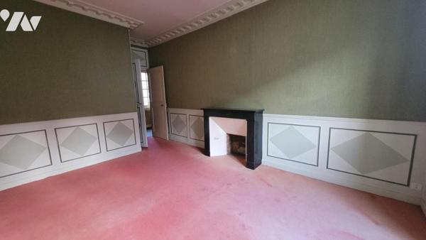 PRECIGNE-MAISON DE BOURG A RENOVER-REF:VDL2072