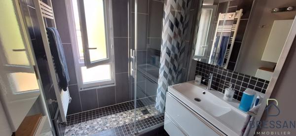 Appartement 4 pièce(s) 3 chambre(s) 92.1 m²