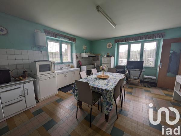 House for sale 5 rooms 143 m² Rolampont