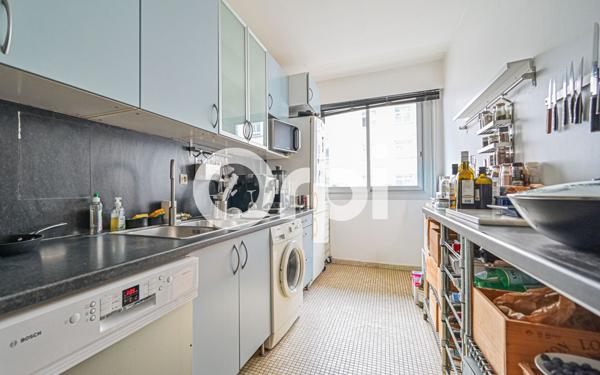 Appartement à vendre    3 pièces • 76 m2 Paris 11