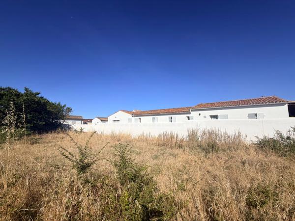 Terrain à vendre de 1 397,00 m² LE BOIS PLAGE EN RE (17)