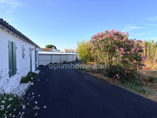Terrain à vendre de 1 397,00 m² LE BOIS PLAGE EN RE (17)