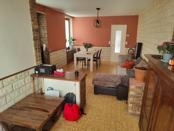 Maison en centre village avec tout à pied !