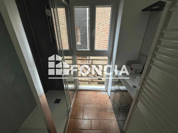 Location Appartement 3 pièces 47.5 m² - 24 A RUE DE LA REPUBLIQUE Chateau Renault 37110