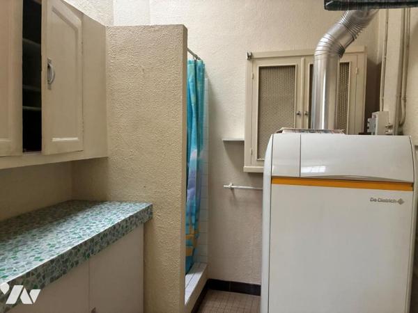 LES CLAYES-SOUS-BOIS – CENTRE-VILLE – MAISON DE VILLE 112 M² – GARAGE 2 VÉHICULES – TERRASSE