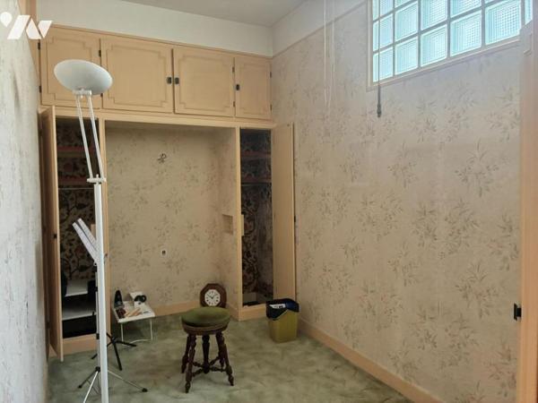 LES CLAYES-SOUS-BOIS – CENTRE-VILLE – MAISON DE VILLE 112 M² – GARAGE 2 VÉHICULES – TERRASSE