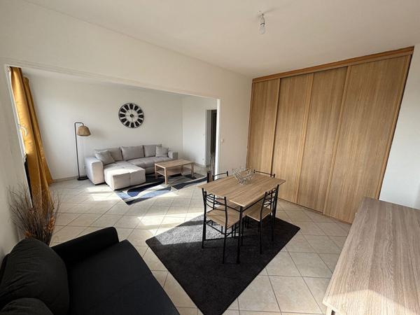 Appartement Troyes 4 pièce(s) 66.27 m2