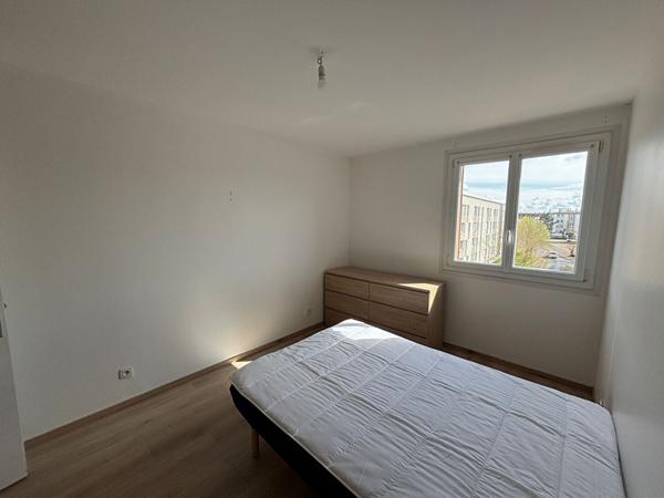 Appartement Troyes 4 pièce(s) 66.27 m2
