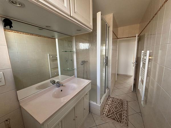 Appartement Troyes 4 pièce(s) 66.27 m2