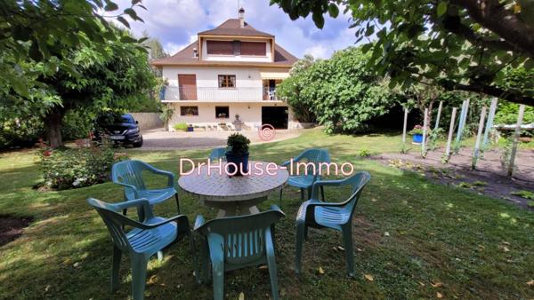 Maison à vendre 8 pièces de 222 m²