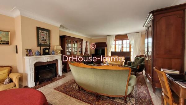 Maison à vendre 8 pièces de 222 m²