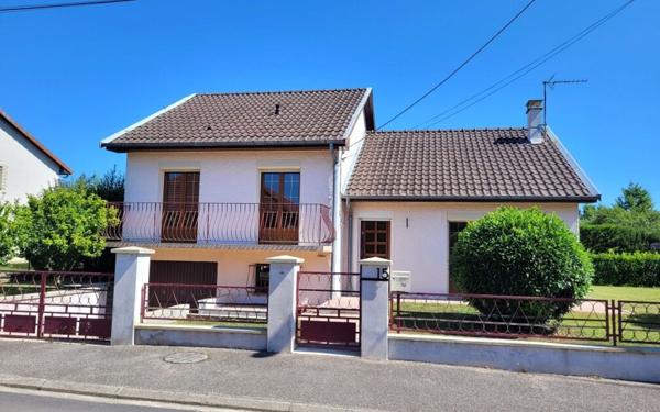 Maison à louer    4 pièces •  Silmont