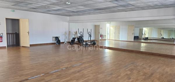 DPT LANDES (40) - à vendre à AIRE SUR L'ADOUR (40) Immeuble sur un terrain de 2147 m²