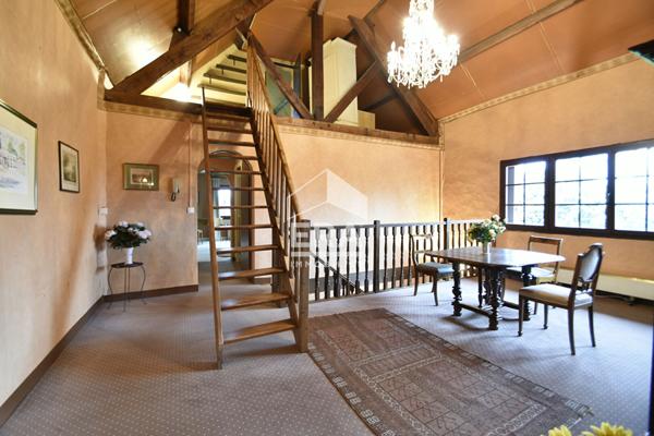 TRÈS BELLE PROPRIÉTÉ ANCIENNE AU CALME