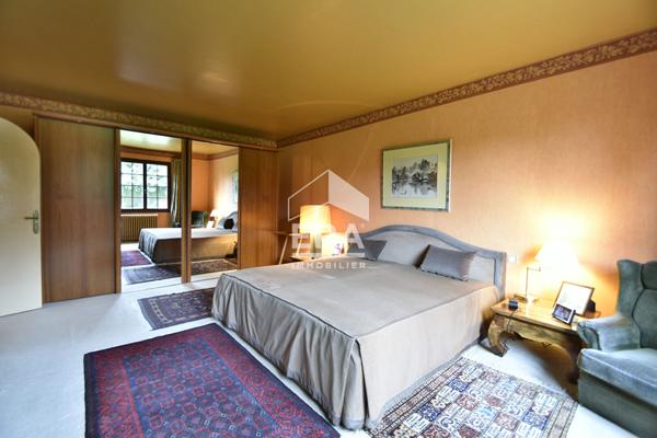 TRÈS BELLE PROPRIÉTÉ ANCIENNE AU CALME