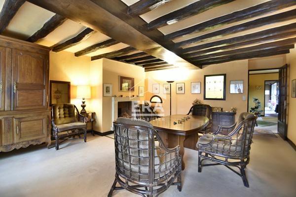 TRÈS BELLE PROPRIÉTÉ ANCIENNE AU CALME