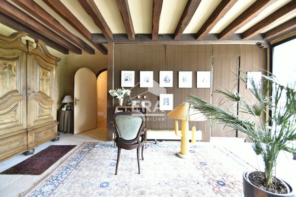 TRÈS BELLE PROPRIÉTÉ ANCIENNE AU CALME