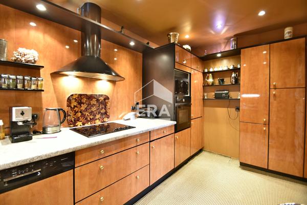 TRÈS BELLE PROPRIÉTÉ ANCIENNE AU CALME