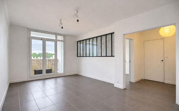 Appartement à louer    4 pièces • 71,02 m2 Joinville-le-Pont