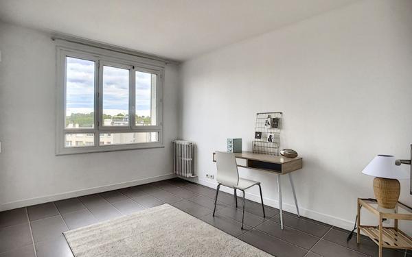 Appartement à louer    4 pièces • 71,02 m2 Joinville-le-Pont