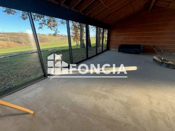 Location Maison 6 pièces 263.86 m² - Ayguesvives 31450