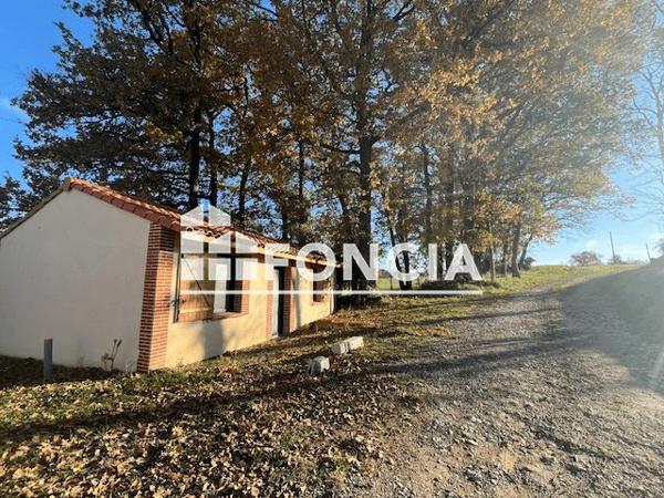 Location Maison 6 pièces 263.86 m² - Ayguesvives 31450