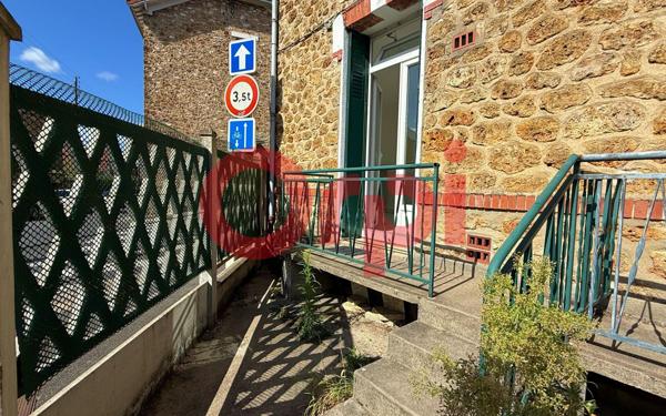 Appartement à vendre    1 pièce • 15,83 m2 Palaiseau