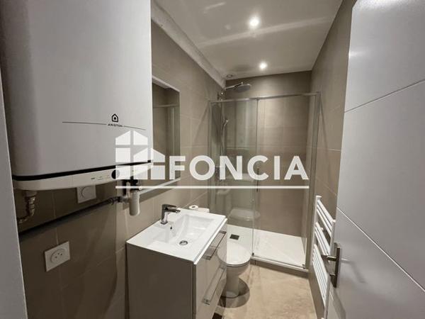 Location Appartement 2 pièces 40.5 m² - 48 BIS AVENUE DE PARIS Etampes 91150