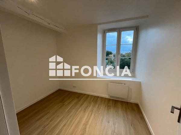 Location Appartement 2 pièces 40.5 m² - 48 BIS AVENUE DE PARIS Etampes 91150