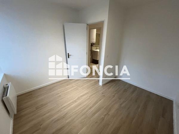 Location Appartement 2 pièces 40.5 m² - 48 BIS AVENUE DE PARIS Etampes 91150